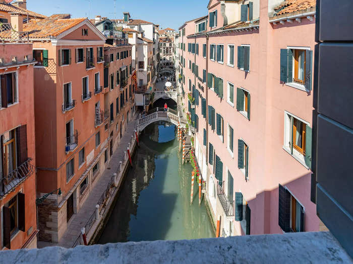 The property offers panoramic views of the canals of Venice and the famous Piazza San Marco bell tower.