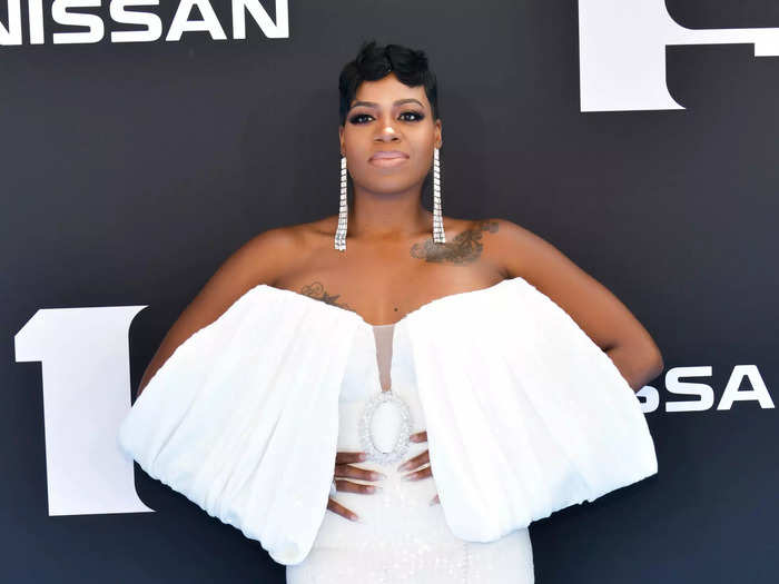 Fantasia Barrino wore a dress with sleeves that fans said looked like slings at the 2019 BET Awards.