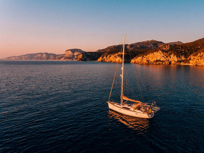 Sophie Darsy and Ryan Ellison were only dating for three months before the idea to ditch life on land for one on the sea first came about.