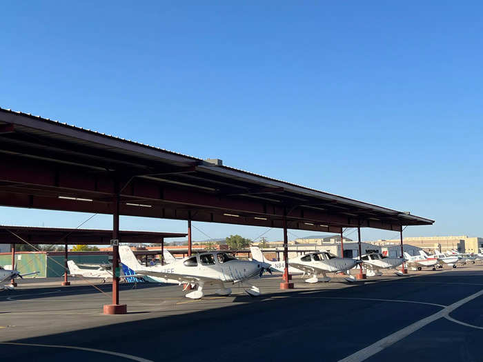 United chose Arizona due to its large number of blue-sky days and great weather for flight training.