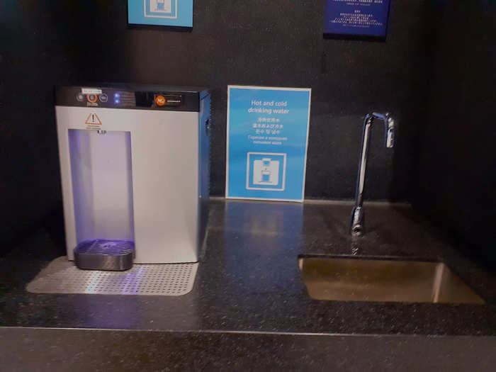 And taps outside of the bathroom gave hot and cold drinking water.