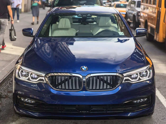 2021 BMW 530i