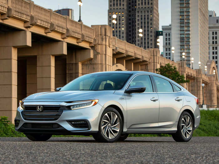 4. 2022 Honda Insight: 52 mpg