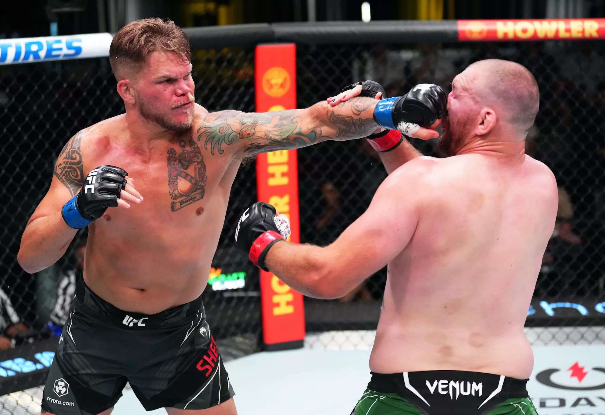 Chase Sherman won his heavyweight fight with a third-round finish.