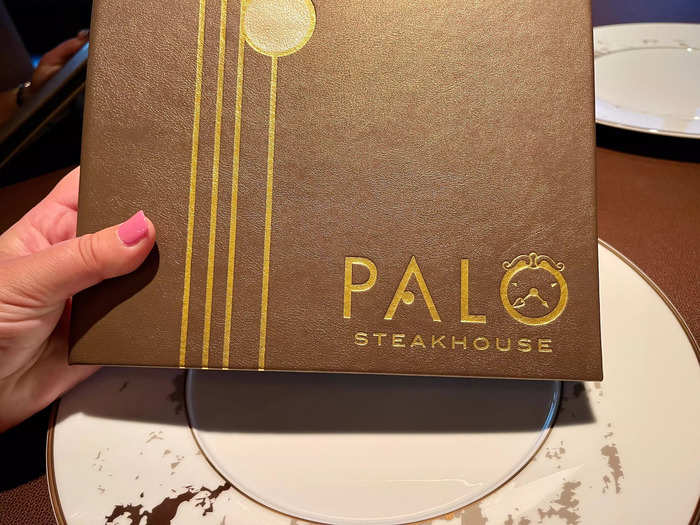 Palo offers both a set menu and an option to order à la carte.