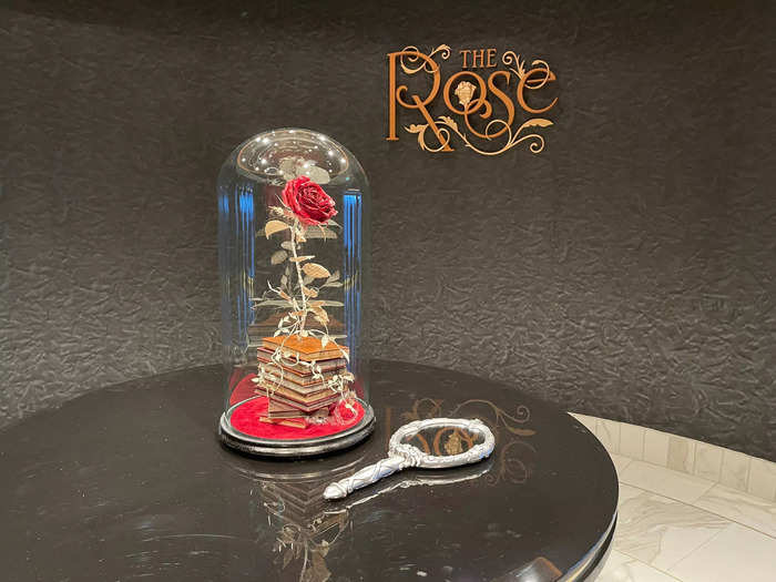 I passed through a cocktail bar called The Rose on my way to the restaurant.