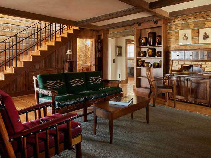 Pictured below is the living room complete with Western-themed decor.