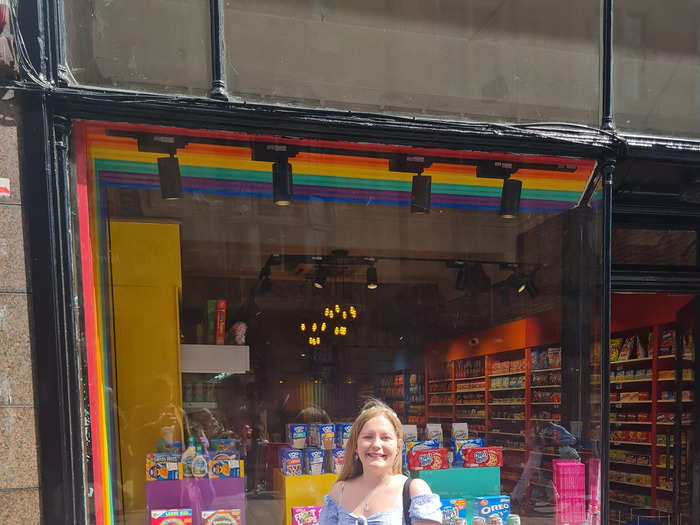 On July 7, I visited the American Candy Store in Glasgow, Scotland in the UK.