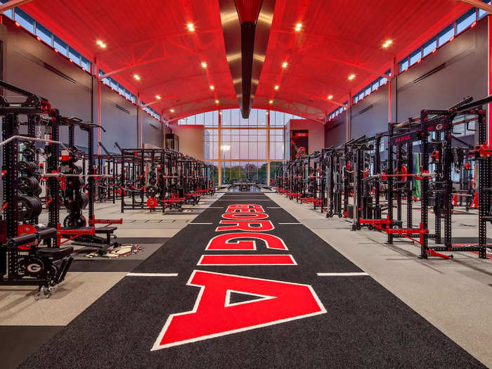 Like the rest of the facility, everything is done in black and red.