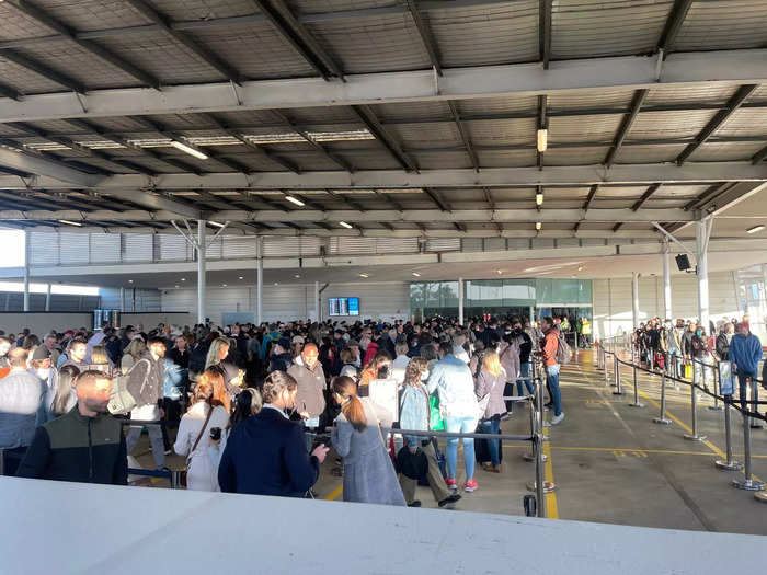 Sydney Airport has been struggling to cope with rebounding passenger numbers for months. Nearly 2.6 million passengers traveled through the airport in June.