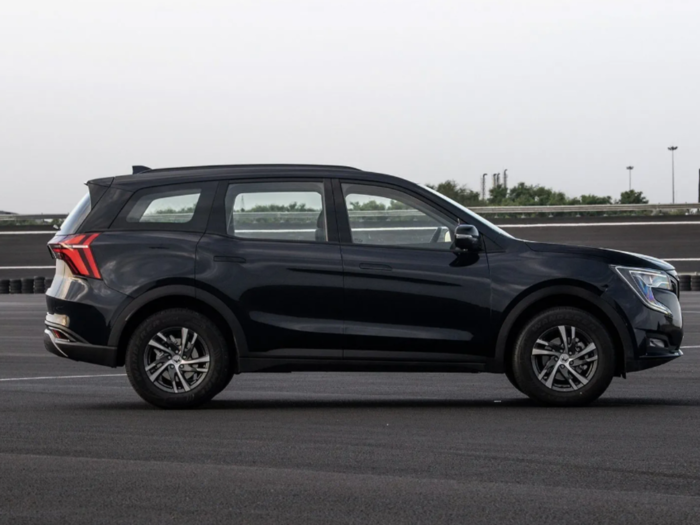 ​Mahindra SUVs