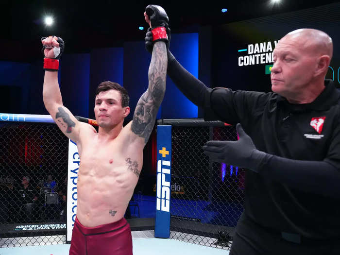 After three rounds of action, Alessandro Costa edged Juan Andres Luna by split decision.