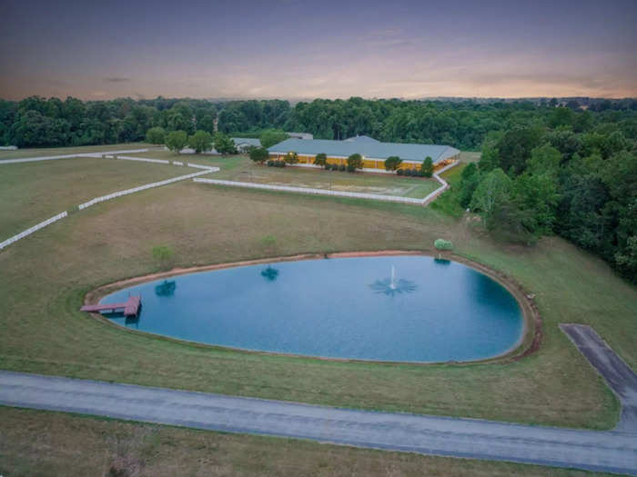 There is also a small lake with a dock for some water activities. It is not clear if it is stocked with fish, but considering Stenhouse