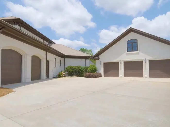 There are plenty of garages on the main house.