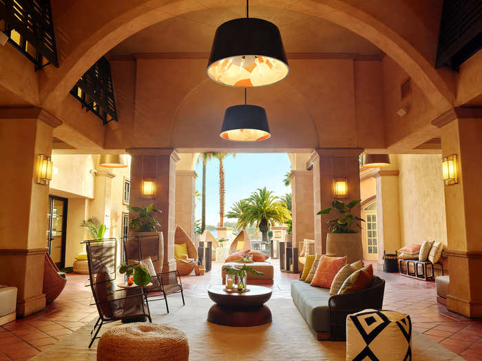 2. San Diego Mission Bay Resort: the waterfront hotel