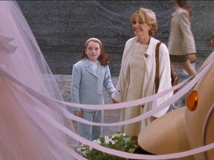 Hallie (as Annie) and her mom Elizabeth James have their first mother-daughter outing in some of the classiest outfits we