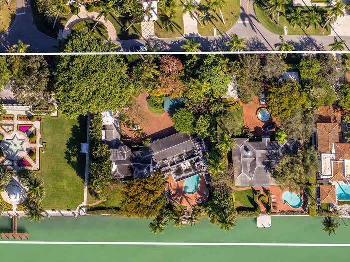 This estate consists of four adjacent waterfront properties at 16, 18, 22, and 24 La Gorce Circle. It is roughly 125,161 square feet, or nearly three acres.