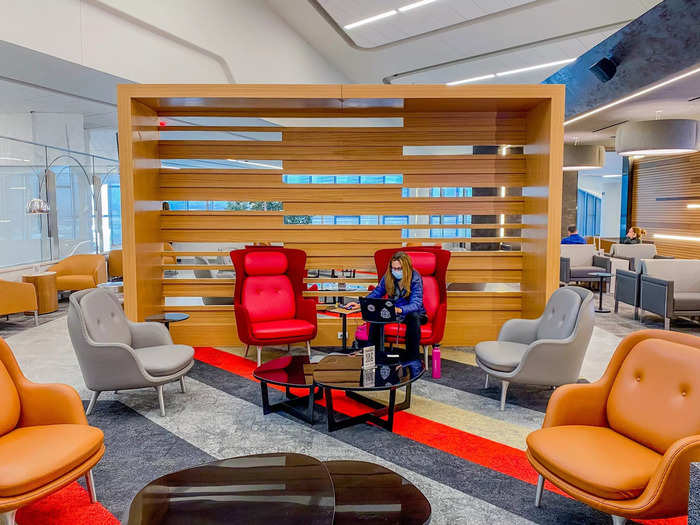 …a 20,000-square-foot American Airlines Admirals Club…