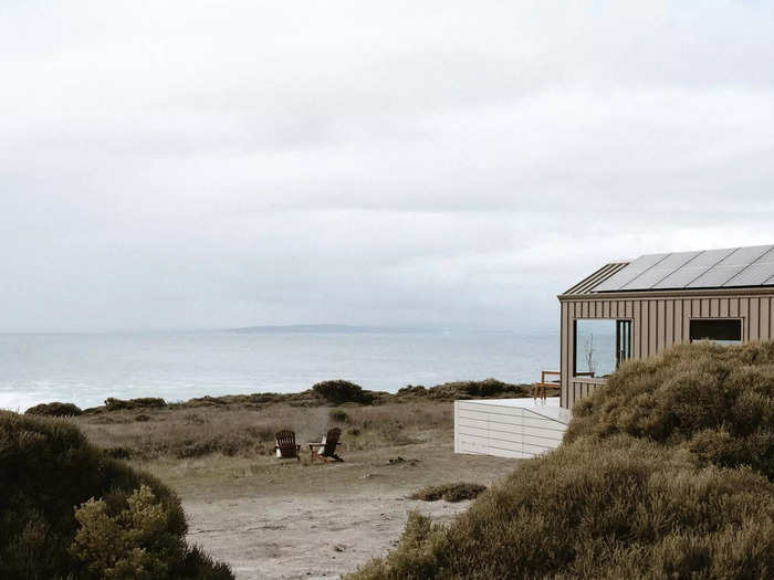 This includes Australian-based Eyre.Way, a self-proclaimed eco-tourism company specializing in luxury off-grid tiny cabins perched on the coast of Australia.