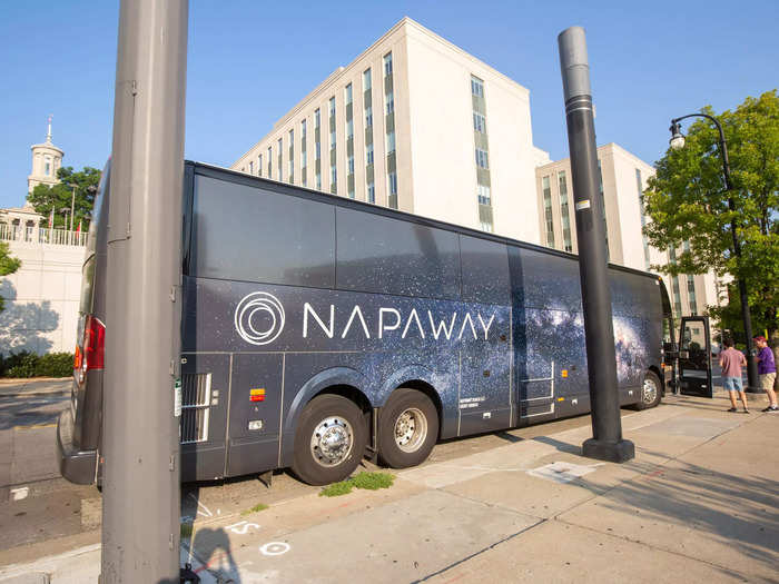 For now, Napaway is only operating a weekend service with Friday night departures from Washington DC to Nashville, Tennessee and Sunday evening returns.