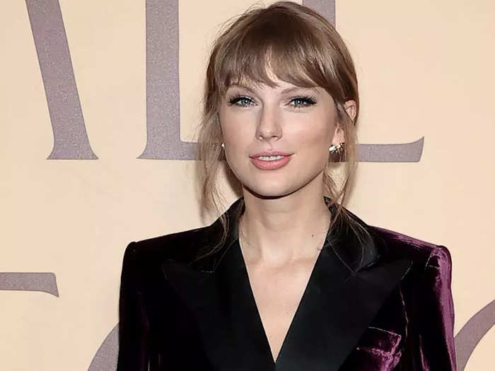 According to Yard, Taylor Swift, 32, produced the most CO2 this year by taking 170 flights since January, with an average flight time of 80 minutes. One of her shortest flights took 36 minutes and her total flight emissions were 8,293.54 tonnes, per the study.