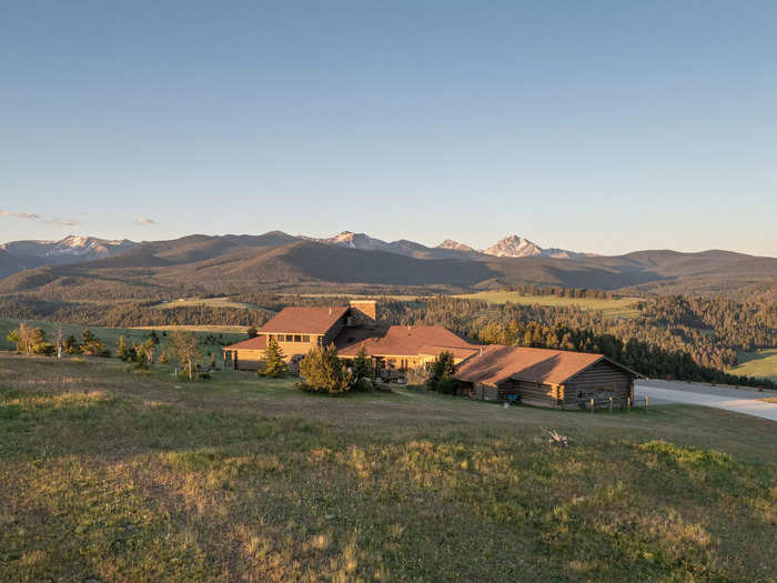 The custom log home overlooks the Rocky Mountains and the Anaconda Pintler Wilderness, located 20 minutes from the historic town of Philipsburg.