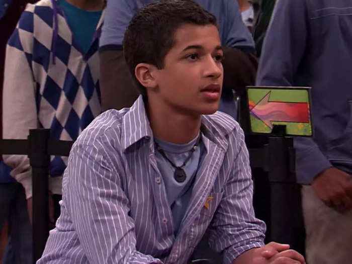 "The Flash" and "To All the Boys" star Jordan Fisher played a kid named Clark who participated in a speed-dating contest to help Carly find a date for a girl