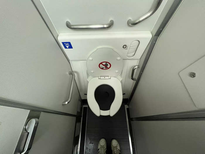 I visited the lavatory about halfway through the flight, which was spacious and clean.