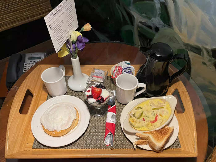 The next morning, I woke up to breakfast at my front door. I requested a cinnamon roll, breakfast parfait, and egg frittata. The meal was included in my rate and portioned for two people.