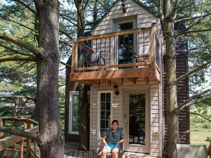 Sitting on the porch amid a forest of trees, I thought this treehouse was the best remote office I