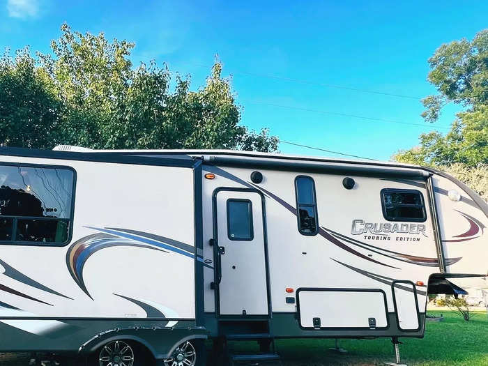 Home renovator Tessa Terry recently sold a luxury RV for $55,000 after spending $20,000 on the RV and four months renovating it for an additional $10,000.