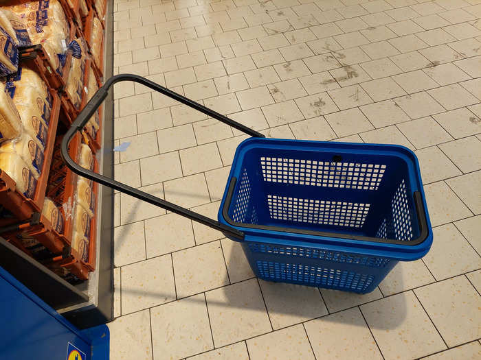 As well as carts, both stores had baskets with wheels and handles so you could opt to pull rather than carry them if your shopping got too heavy. They