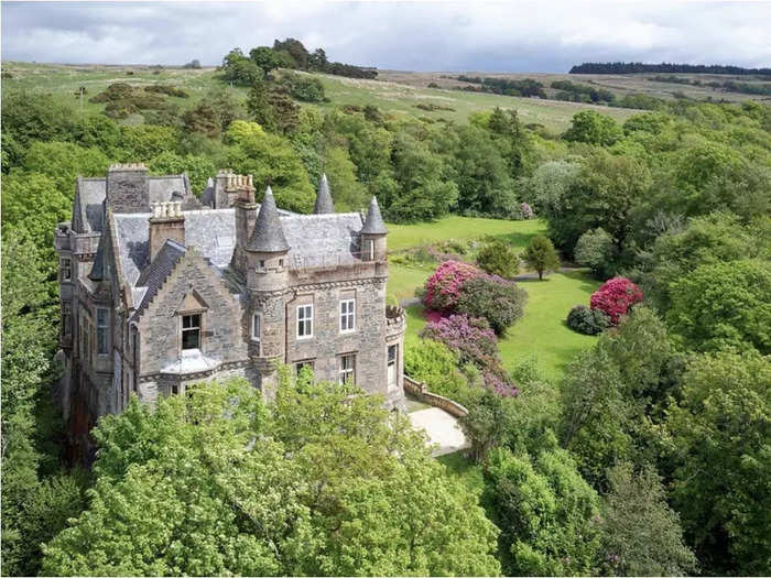 A fairytale castle to escape the hustle and bustle of Victorian cities.