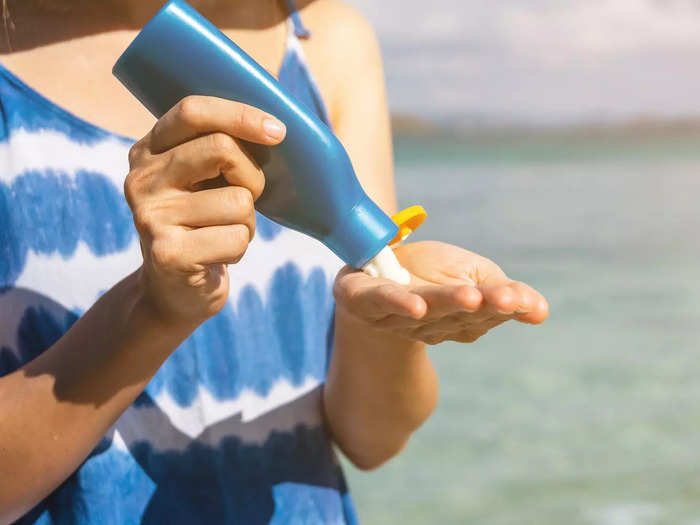 Wearing a hat or using a scalp sunscreen can also prevent sunburn.