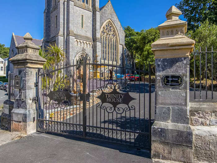 Trinity House and its private woodland gardens can be accessed behind a set of electric gates.