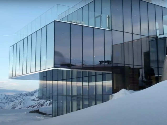 Alcone said that he visited the "Spectre" glass house in Austria, and searched for the perfect place to develop a similar home for years until he found it at the top of the Deer Valley Resort mountain. Here