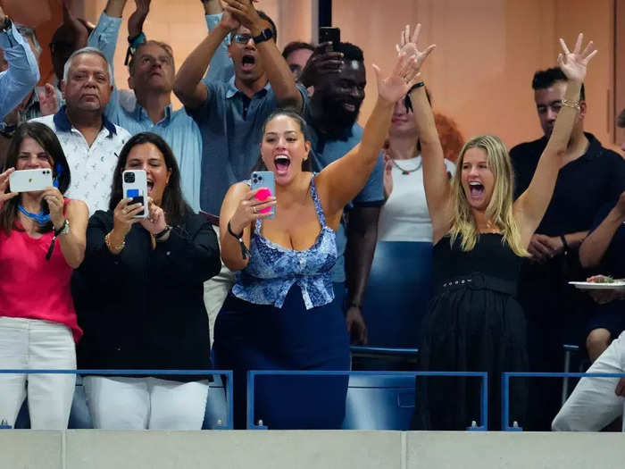 Ashley Graham documented the game as she cheered for Williams.