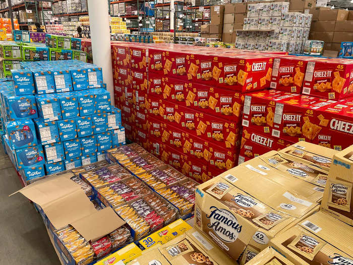 Instead, all of these traditionally beloved sections and products were replaced with endless rows of snacks and beverages in large cardboard boxes.