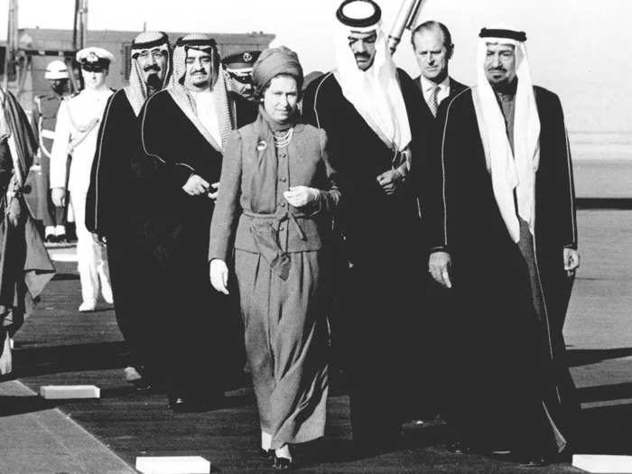 1979: The monarch was a regular guest of Middle Eastern leaders throughout her reign.