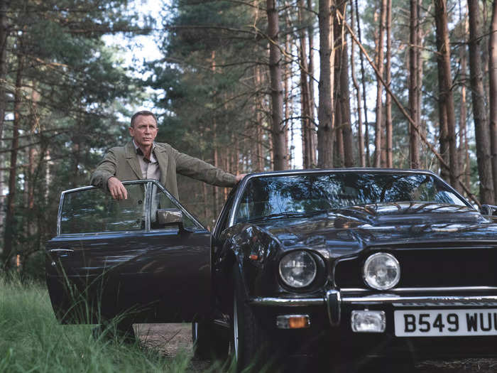 Daniel Craig drove another Aston Martin in the film: the Aston Martin V8.