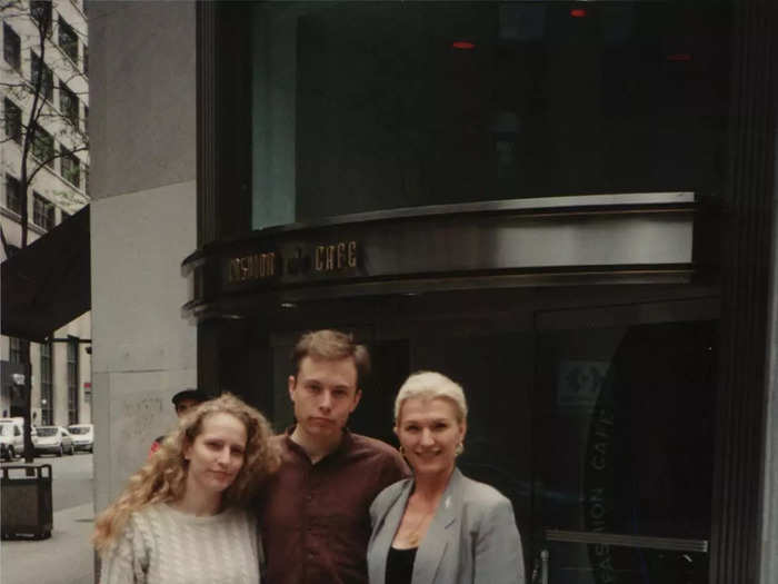 Musk with Gwynne and his mother Maye Musk in Toronto during the 1994 Christmas break.