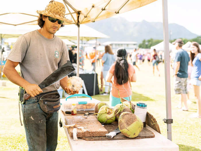 Visit the Kauai Community College farmers