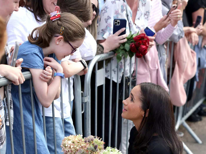 Meghan Markle stopped to speak to many members of the public.