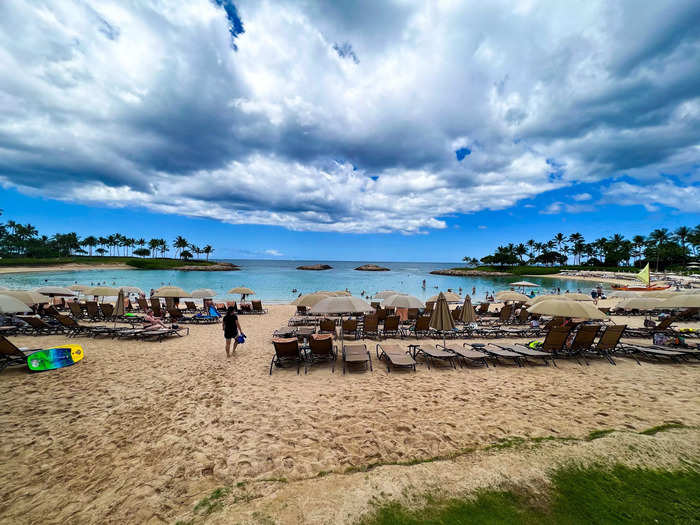 Chairs and umbrellas are provided for no extra fee. Equipment like paddleboards were available to rent and boat excursions left straight from the sand.