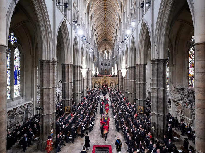 2,000 people gathered inside Westminster Abbey for the Queen