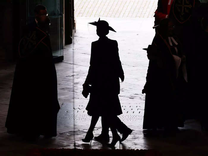 A photo of Kate and her children in silhouette captured the emotion of the day.