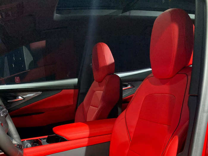 The SS gets an exclusive red interior as an option, which might be a bit excessive for some peoples