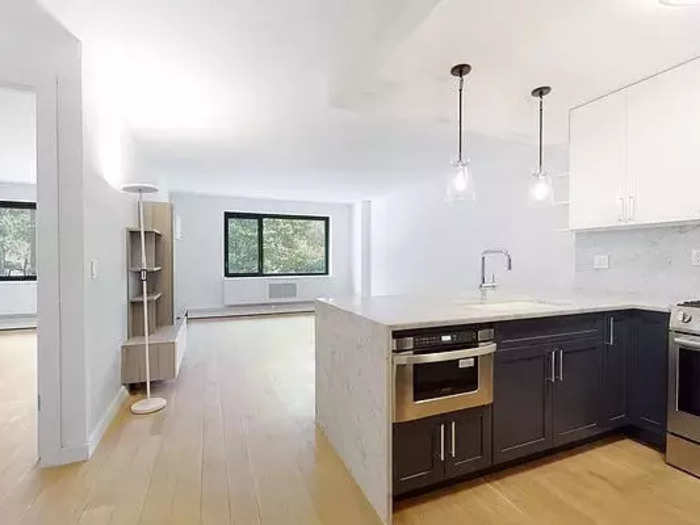 697 square feet in Manhattan: $699,000