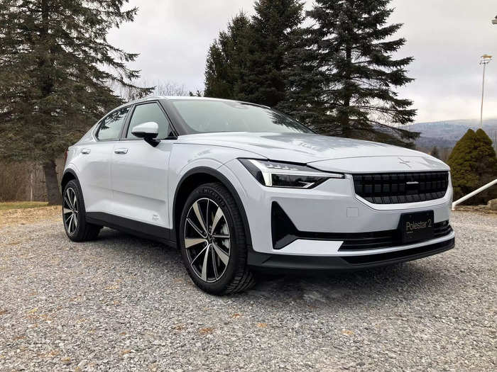 The Polestar 2 showed me that big touchscreens in cars don