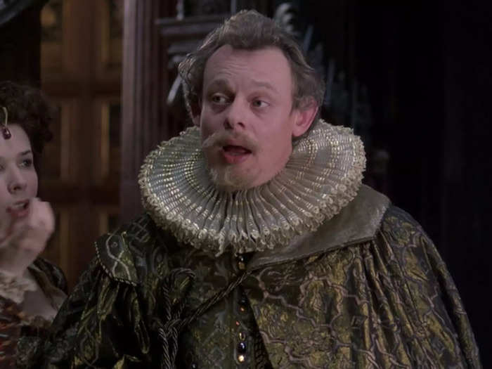 Martin Clunes plays Richard Burbage, a famous actor and the owner of the rival Curtain Theatre.